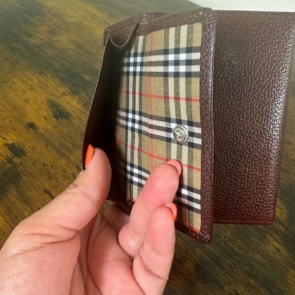 Burberry Brown Leather 5 Hooks Key Holder‎ Coin Wallet Case Authenticated W/ COA - Picture 9 of 13